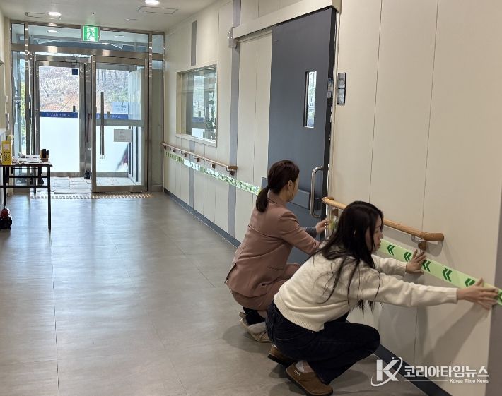 세종소방, 화재 대피용 '축광패치' 1,087곳 보급